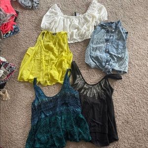 Size Medium top bundle